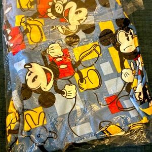 NWT LuLaRoe Disney Mickey Leggings- One Size